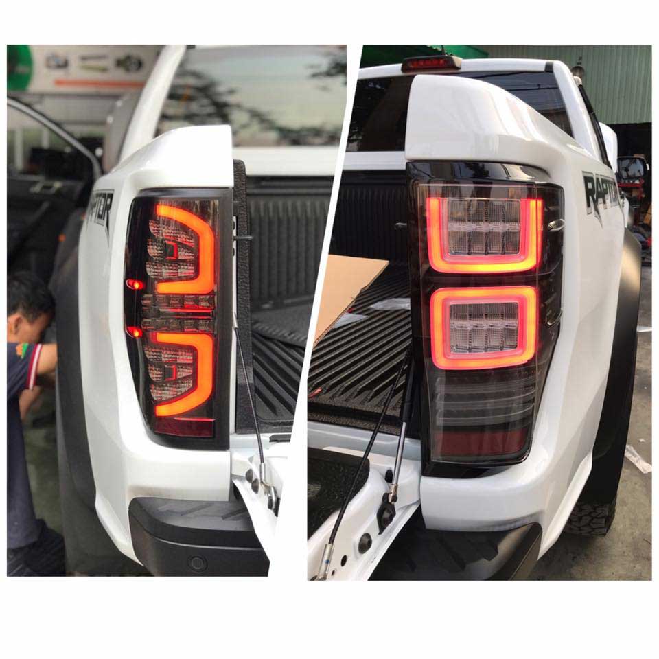 Cụm đèn hậu cho Ford Ranger