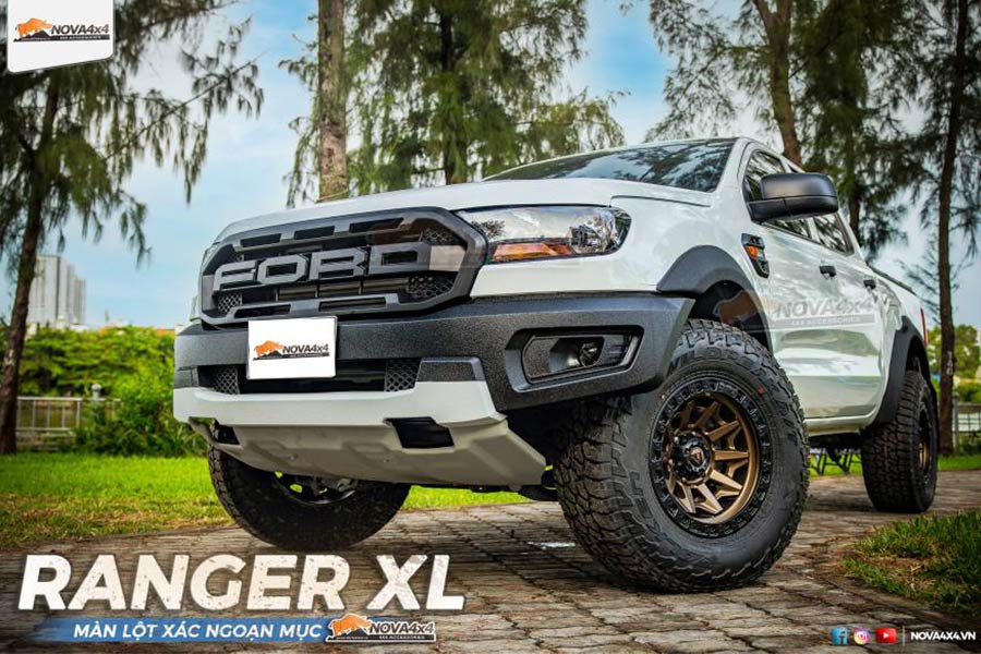 Ford Ranger XL 22L 4x4 MT 2022  Phiên Bải 2 Cầu Số Sàn Bản Thiếu