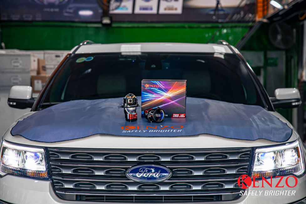 Ford Explorer độ đèn S900