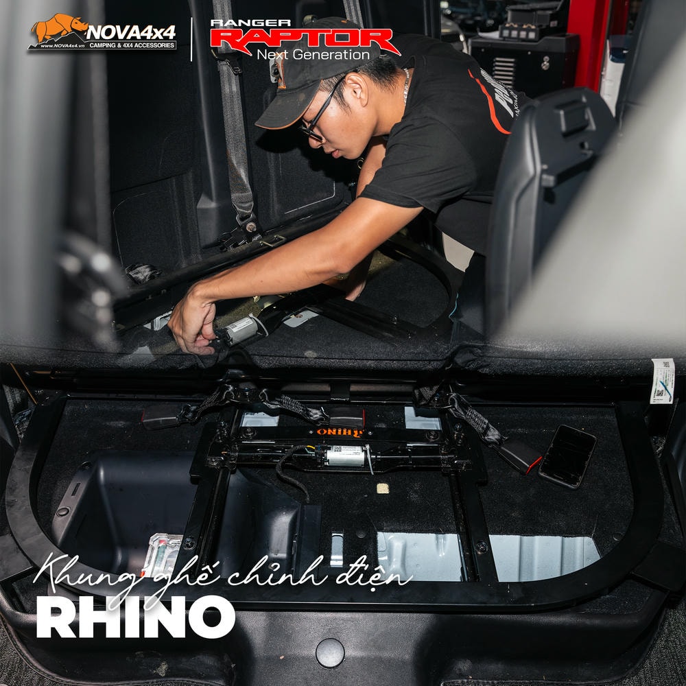 thoải mái hơn với khung ghế chỉnh điện Rhino