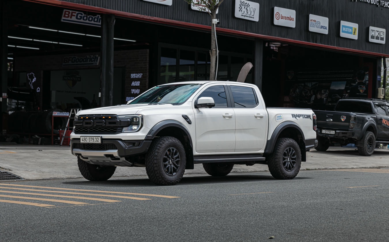 Bản nâng cấp Ford Ranger Raptor đơn giản, tinh tế nhưng đầy thú vị và tiện ích