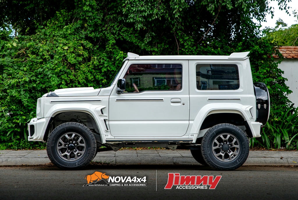Độ Suzuki theo phong cách G63