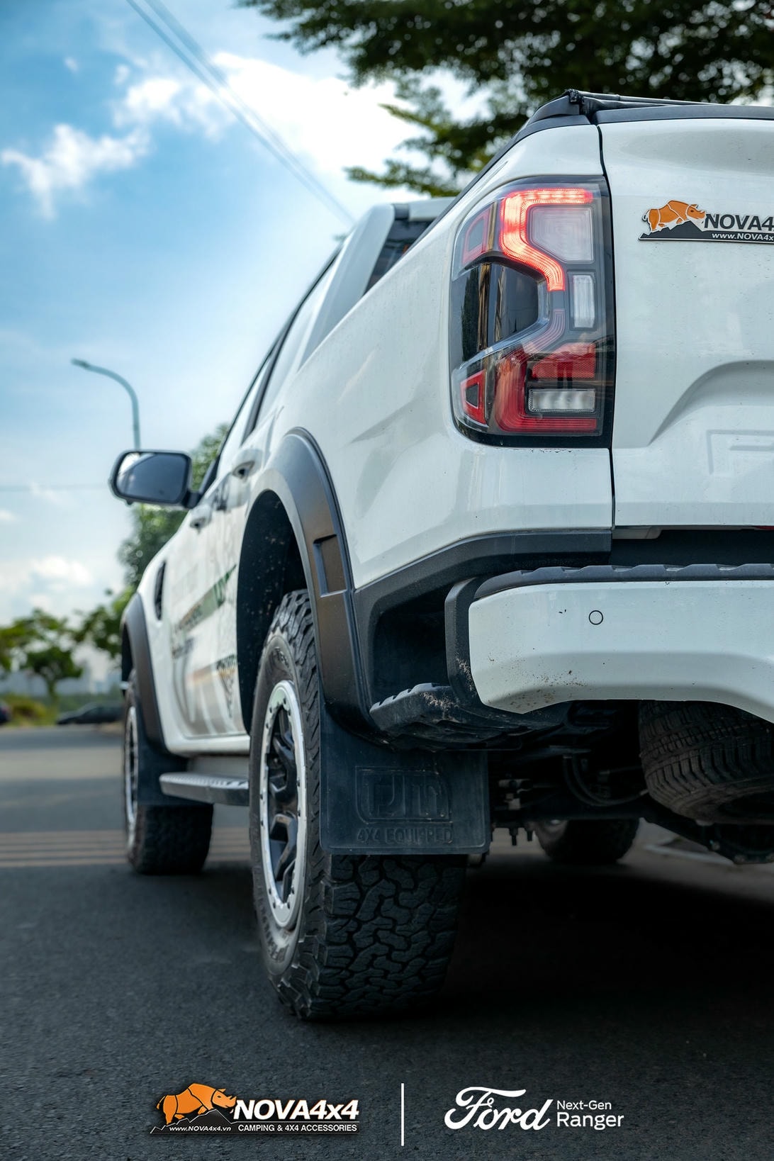 Độ Ford Ranger XLS