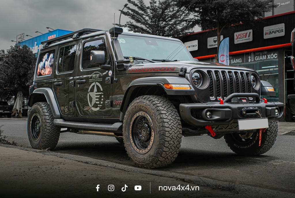 Baga mui Rhino Dynamic Rack cho Jeep