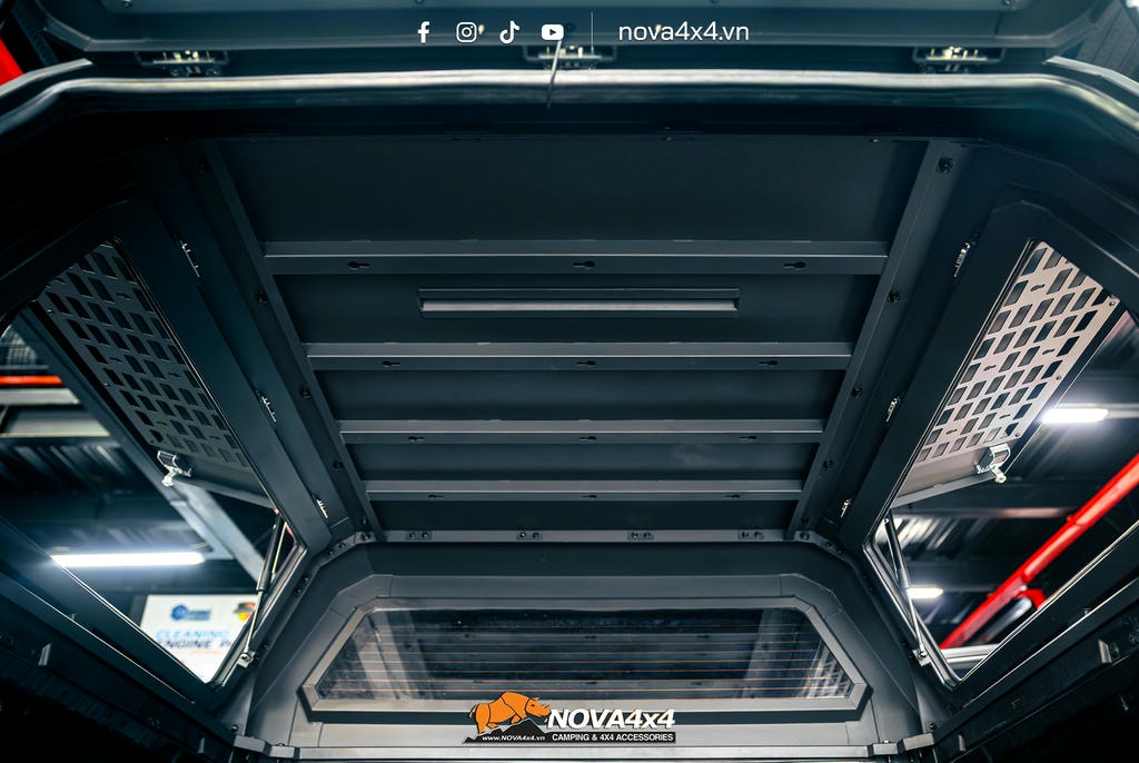 Nắp thùng cao Smartcap- bản độ Ford Ranger Raptor 2025 hoàn hảo