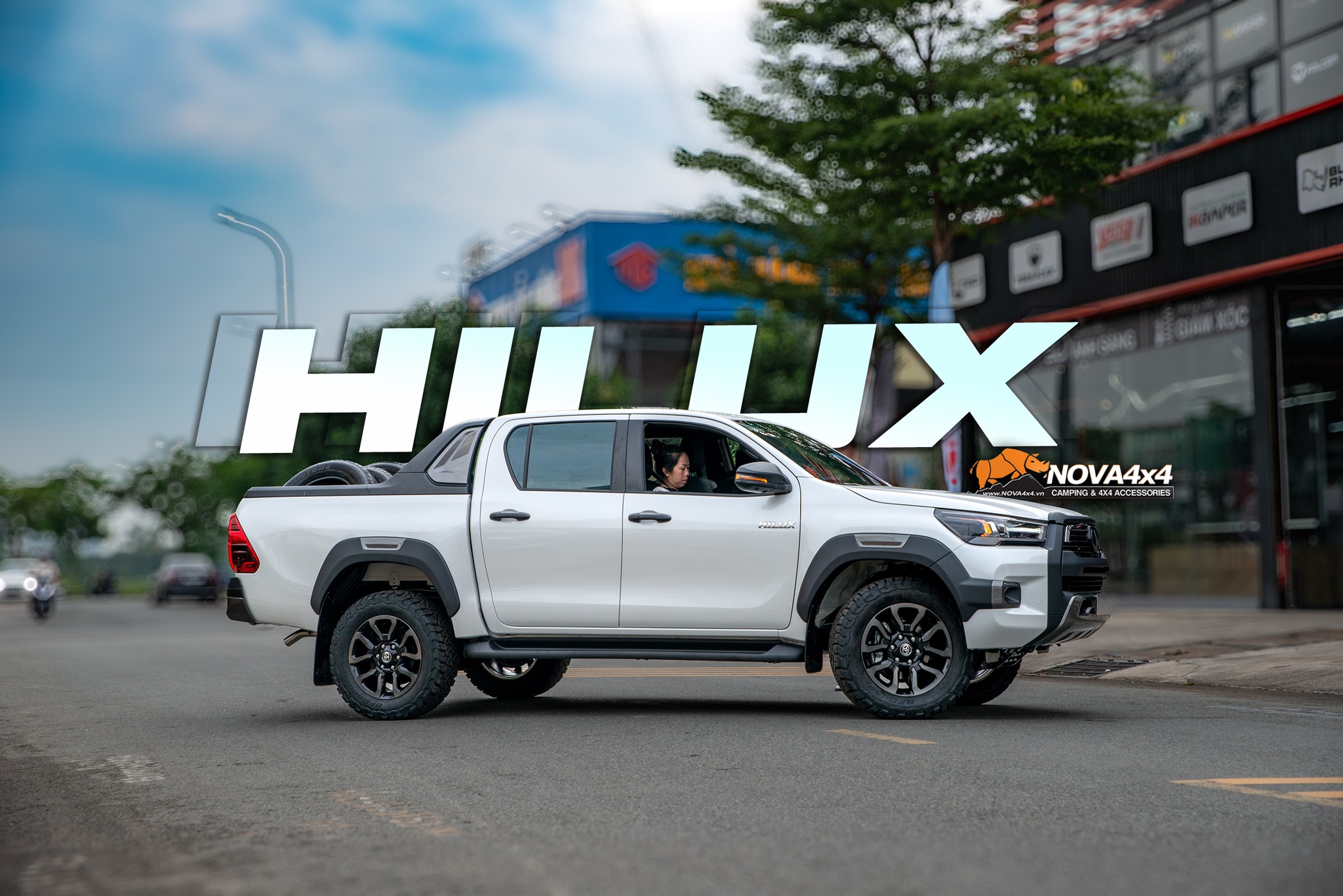 Tông hợp những bản độ Toyota Hilux