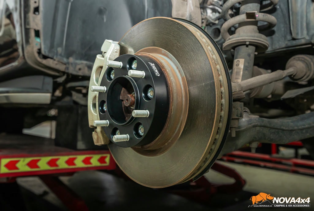 Spacer Rhino 35mm – nâng dáng, tạo thế đứng bệ vệ