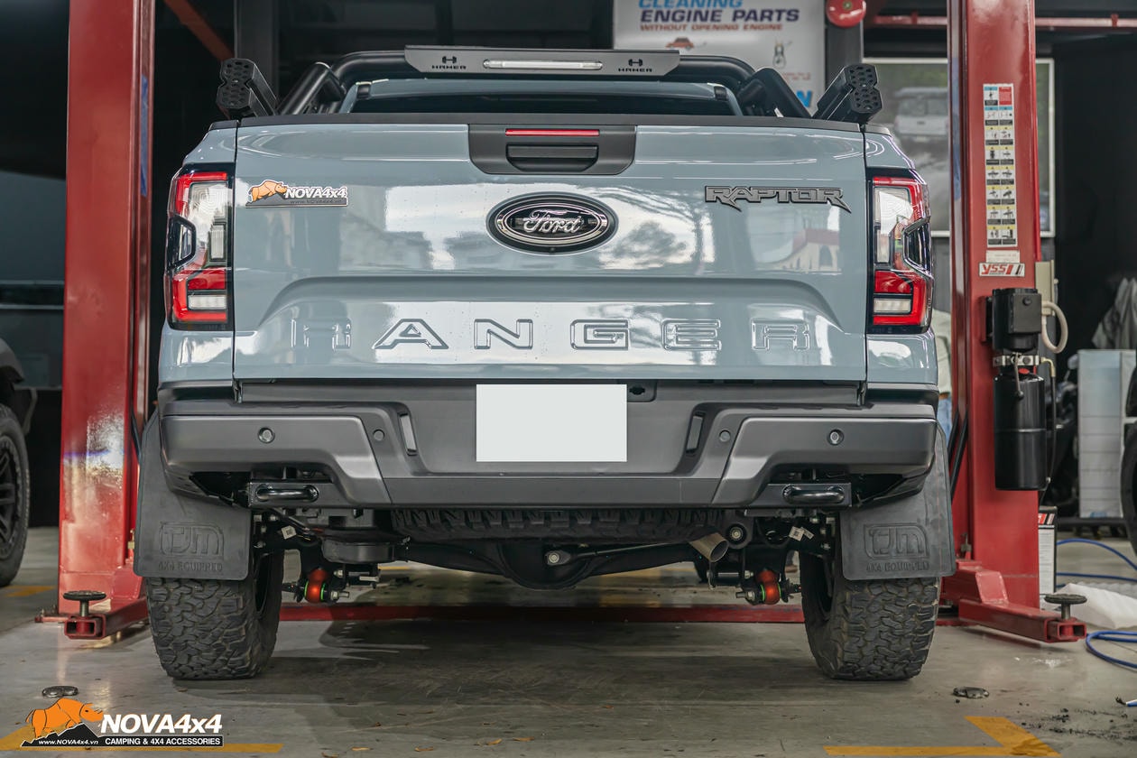 Vè chắn bùn TJM (chữ đen) – Bảo vệ chuẩn chất offroad