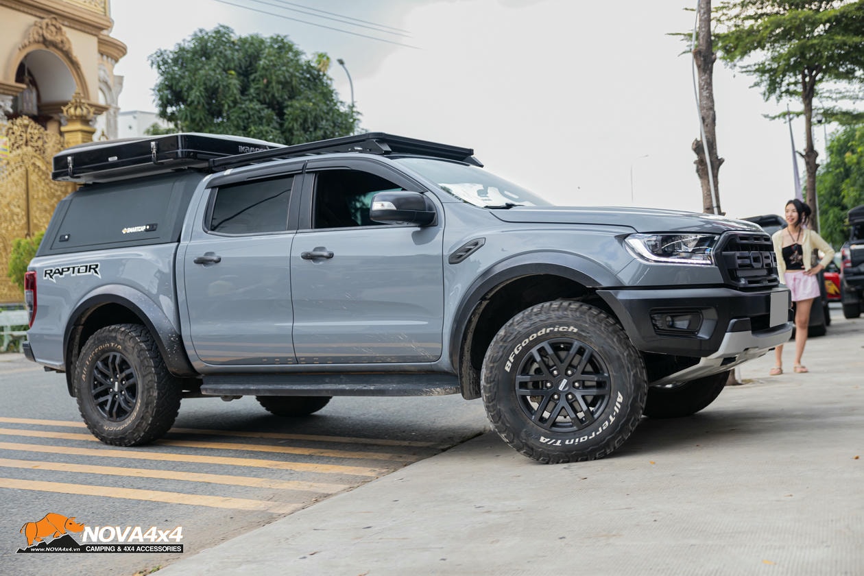 "Từ đam mê đến tự do" - hành trình độ Raptor cho anh khách yêu Việt Nam