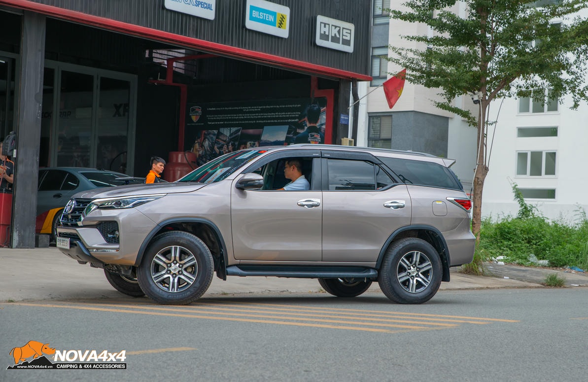 Bản Fortuner độ tiện ích 2025 và những lưu ý khi nâng cấp
