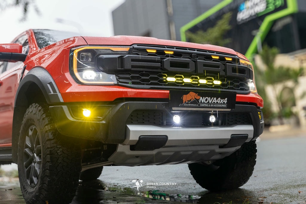 Mí LED F-150 Raptor – dấu ấn nhận diện đậm chất Mỹ Mí LED F-150 Raptor – dấu ấn nhận diện đậm chất Mỹ