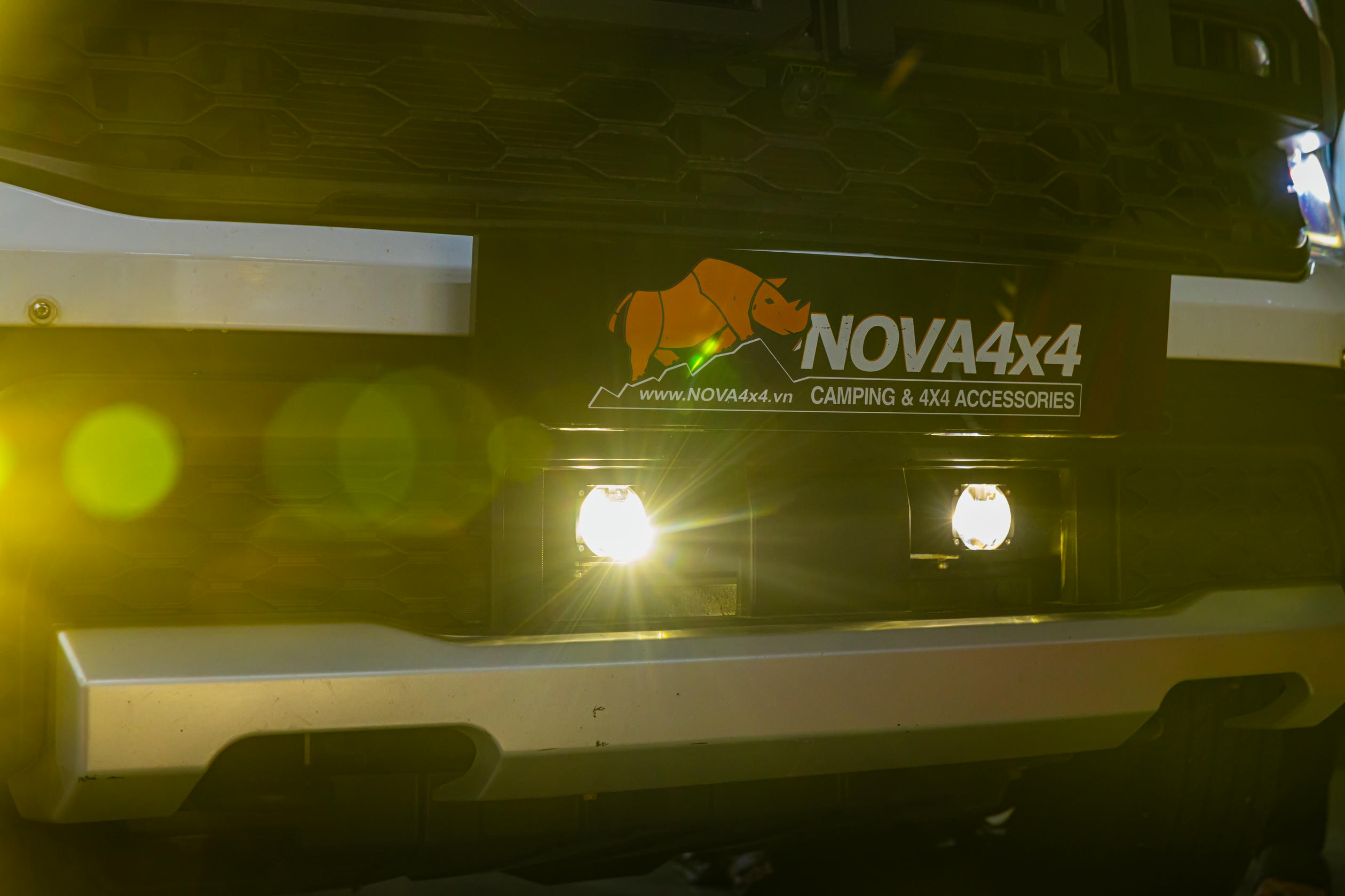 Nâng cấp đèn Raptor tại Đồng Nai – lột xác ánh sáng với combo Kenzo cao cấp Nâng cấp đèn Raptor tại Đồng Nai – lột xác ánh sáng với combo Kenzo cao cấp