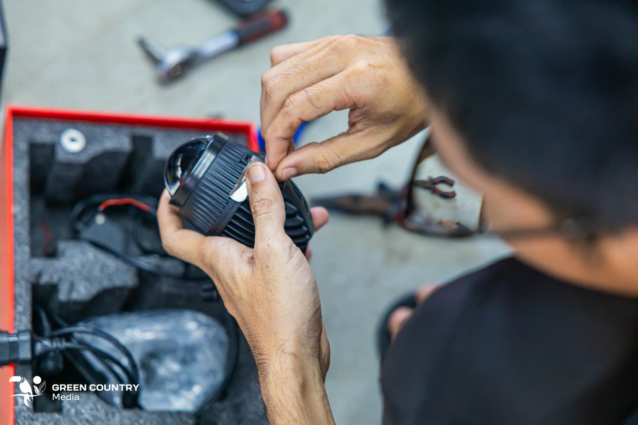 Bi led Kenzo F35 3 nhiệt màu và mí led chữ C: An toàn tối đa, thẩm mỹ vượt trội