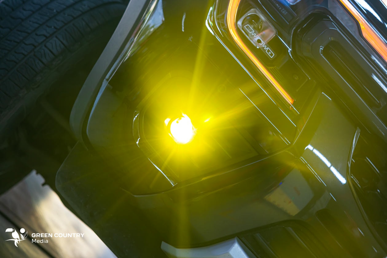 Bi led Kenzo F35 3 nhiệt màu và mí led chữ C: An toàn tối đa, thẩm mỹ vượt trội