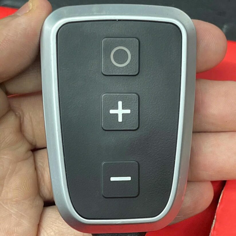 chip-chan-ga-BMW-thanh-ly (6)