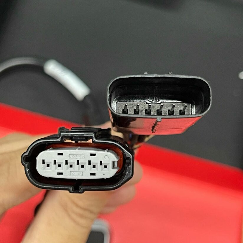 chip-chan-ga-DTE3701-Toyota-Camry-thanh-ly-khong-ma (3)