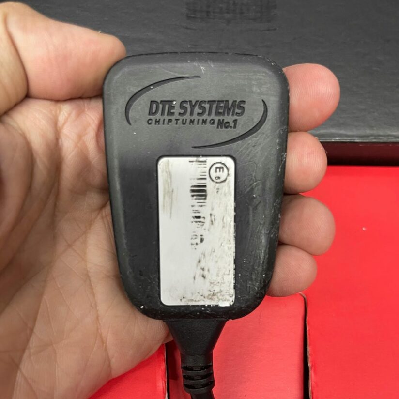 chip-chan-ga-DTE3701-Toyota-Camry-thanh-ly-khong-ma (5)