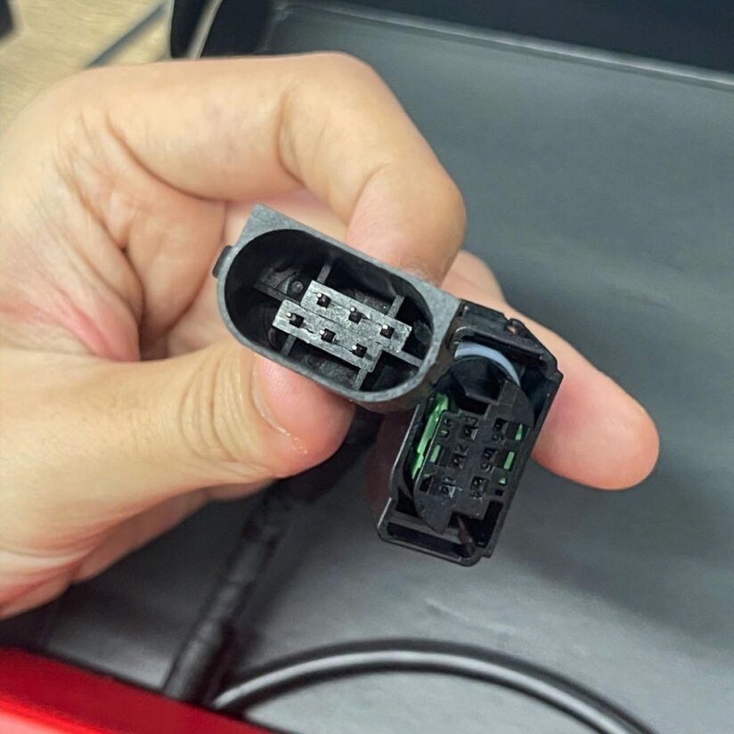 chip-chan-ga-PedalBox-DTE3700-cho-Mercedes-238989-thanh-ly (2)