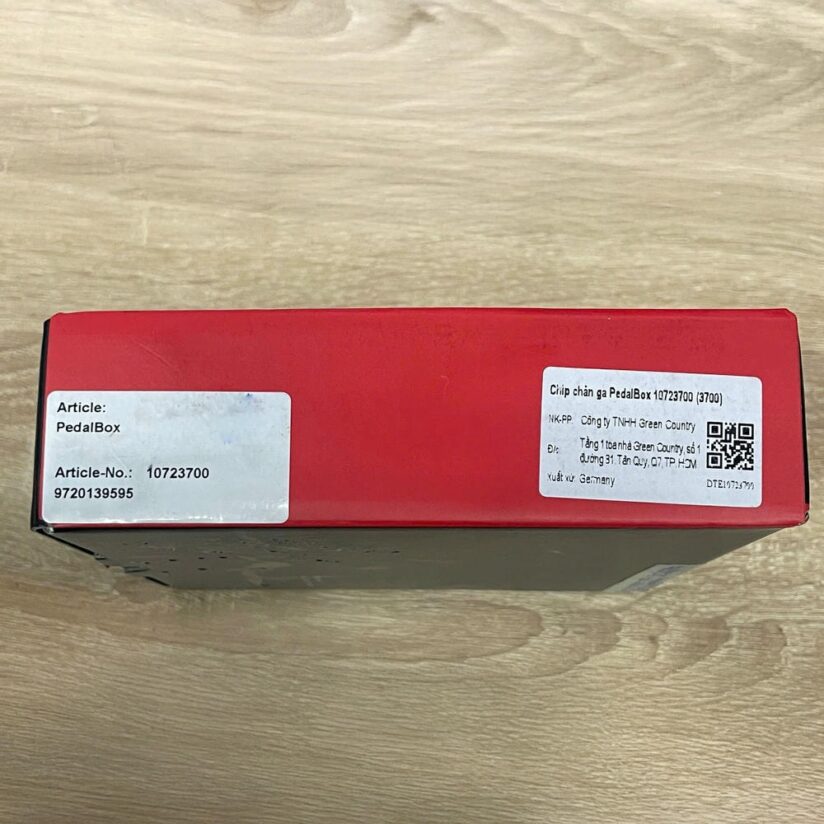 chip-chan-ga-PedalBox-DTE3700-cho-Mercedes-238989-thanh-ly (7)