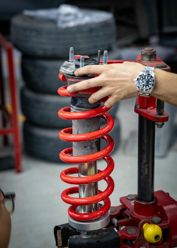 Giảm xóc Ranger YSS E-Series – Nâng tầm trải nghiệm lái cho Ford Ranger