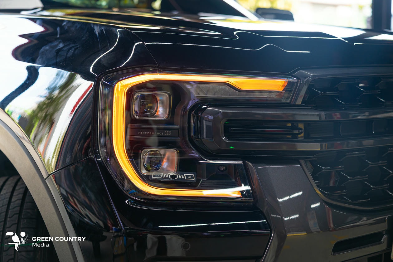 mí led chữ C phong cách F150 màu cam (Thái Lan) mí led chữ C phong cách F150 màu cam (Thái Lan)