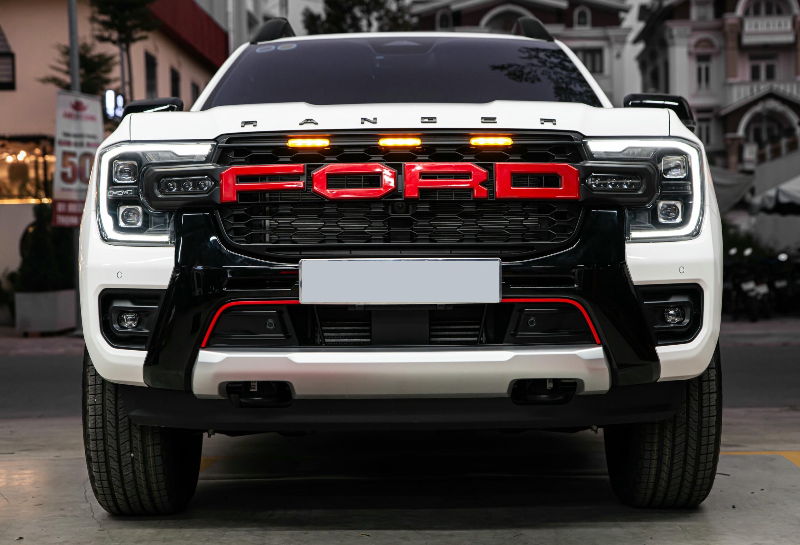 mặt ca lăng chữ Ford mặt ca lăng chữ Ford