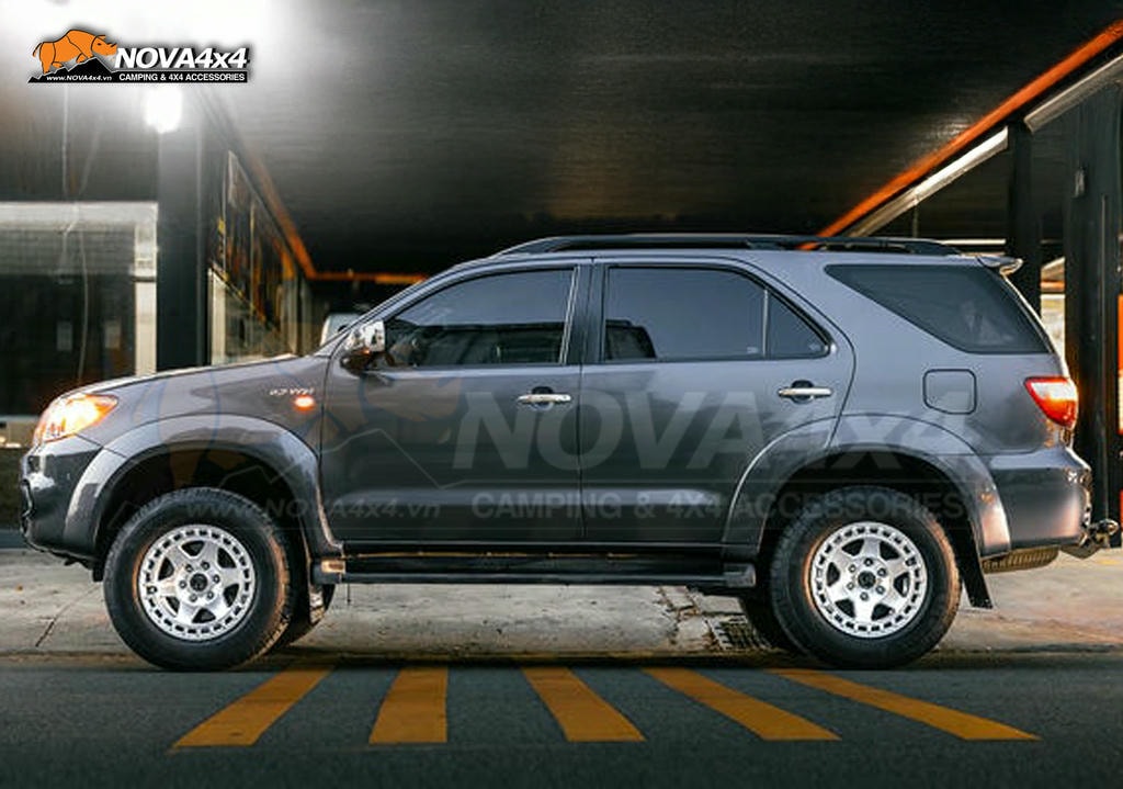 Vì sao combo này giúp độ Fortuner đăng kiểm dễ