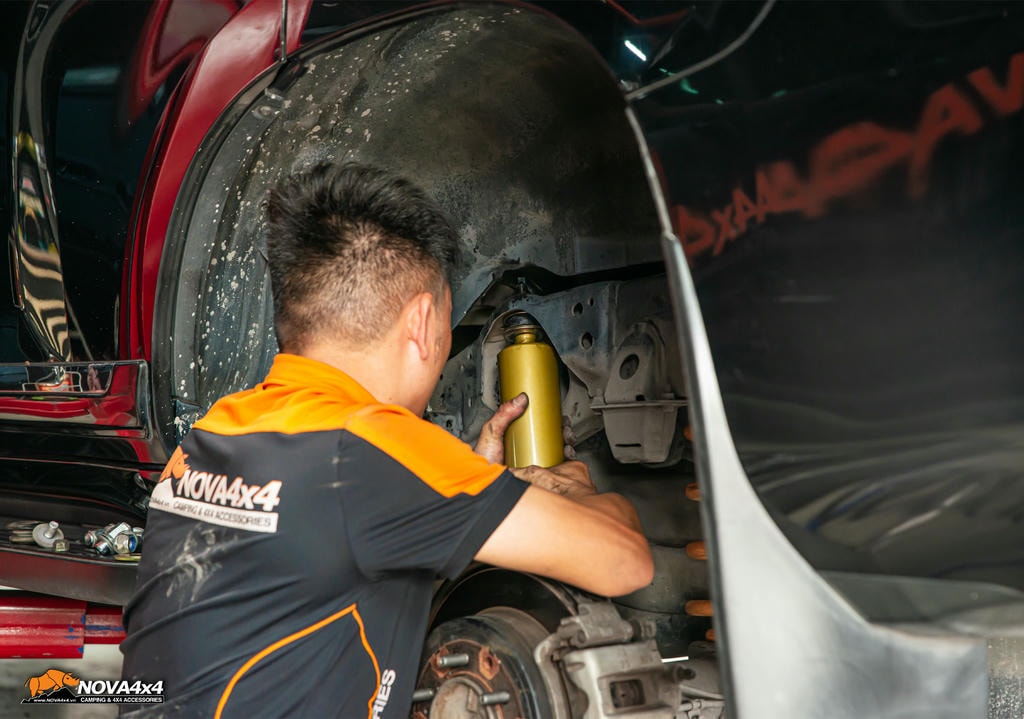 Giảm Xóc Land Cruiser Prado – Nâng Cấp Chuẩn SUV Lớn, Lái Đầm Chắc Và An Toàn Hơn