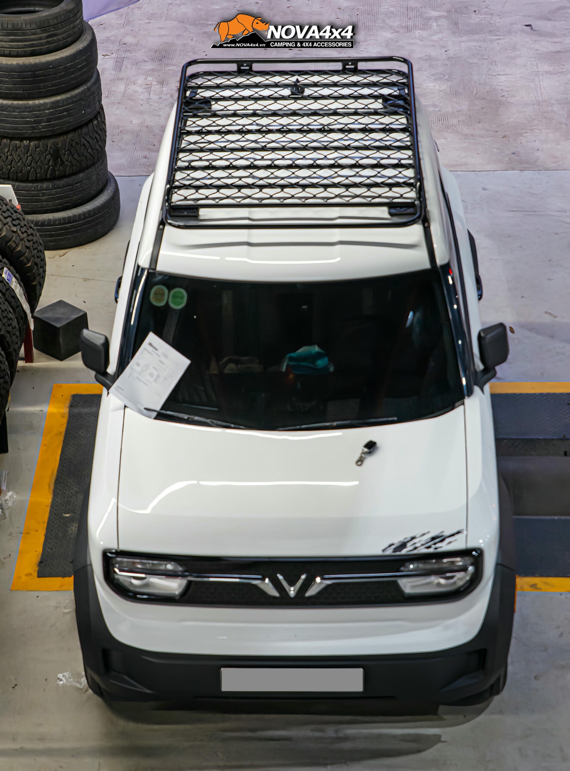 Rhino Easy Cargo Roof Rack: Giải pháp tối ưu cho baga mui xe điện VF3