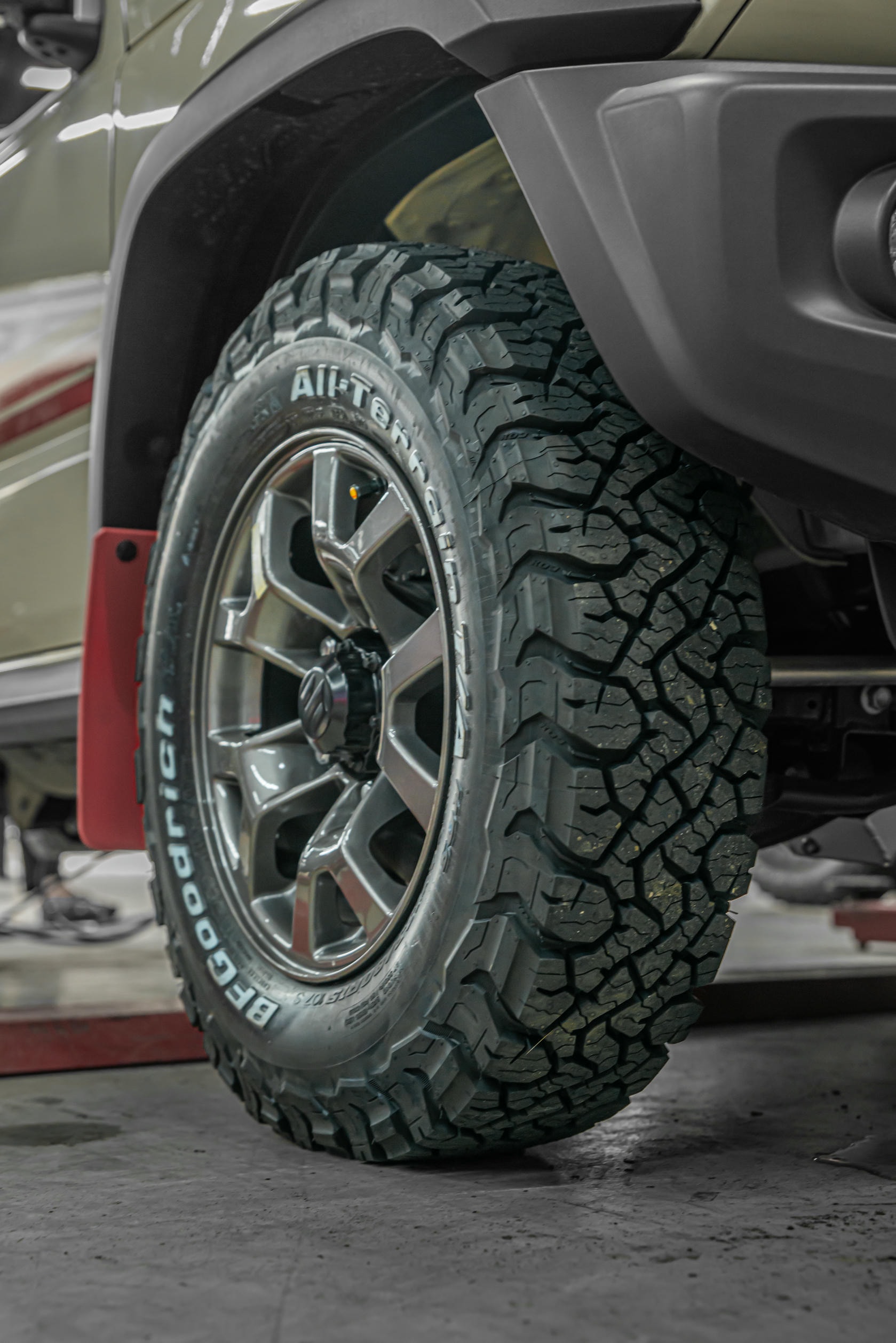 lốp BFGoodrich All-Terrain T/A KO3 là lựa chọn đáng giá cho Suzuki Jimny? lốp BFGoodrich All-Terrain T/A KO3 là lựa chọn đáng giá cho Suzuki Jimny?