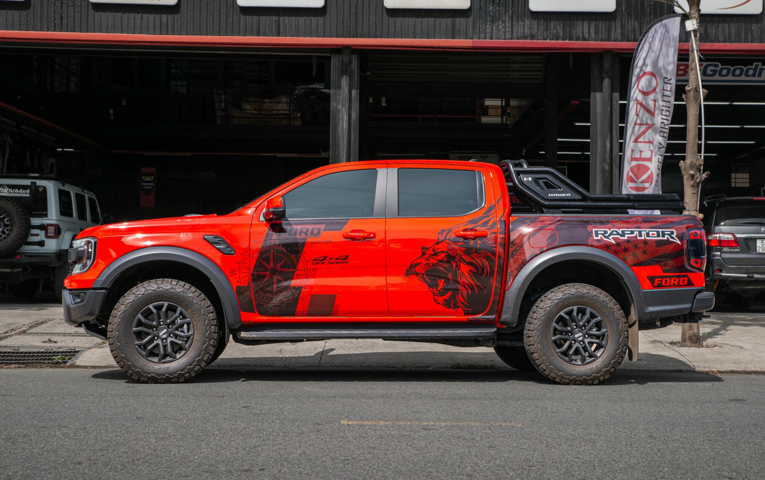 Bản giao hưởng cơ khí: Kết hợp thanh thể thao Hamer Night Fury Series HR2000