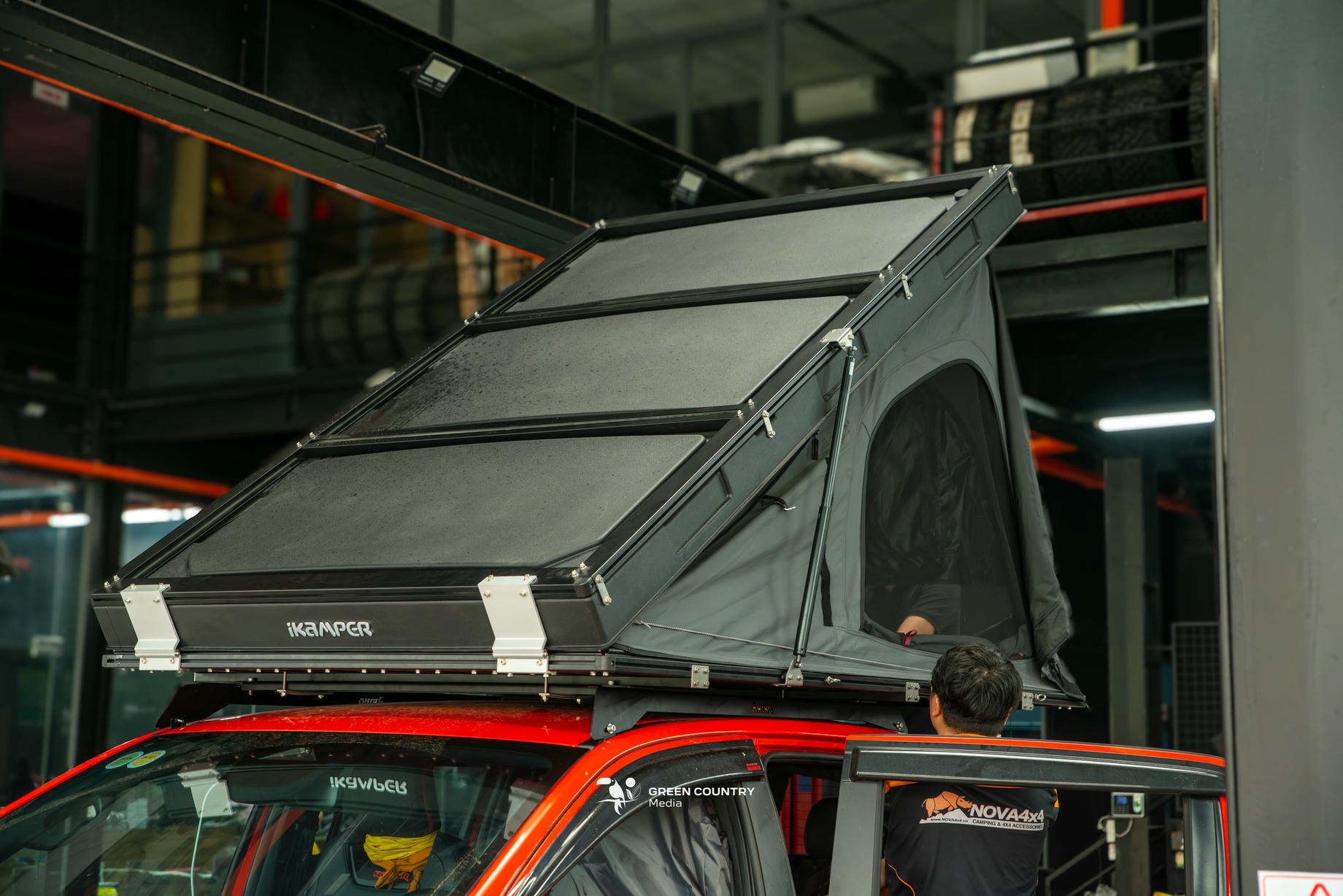 Vì sao không phải lều nóc nào cũng xứng với Raptor?