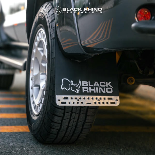 Vè chắn bùn Black Rhino – gọn gàng, thực dụng