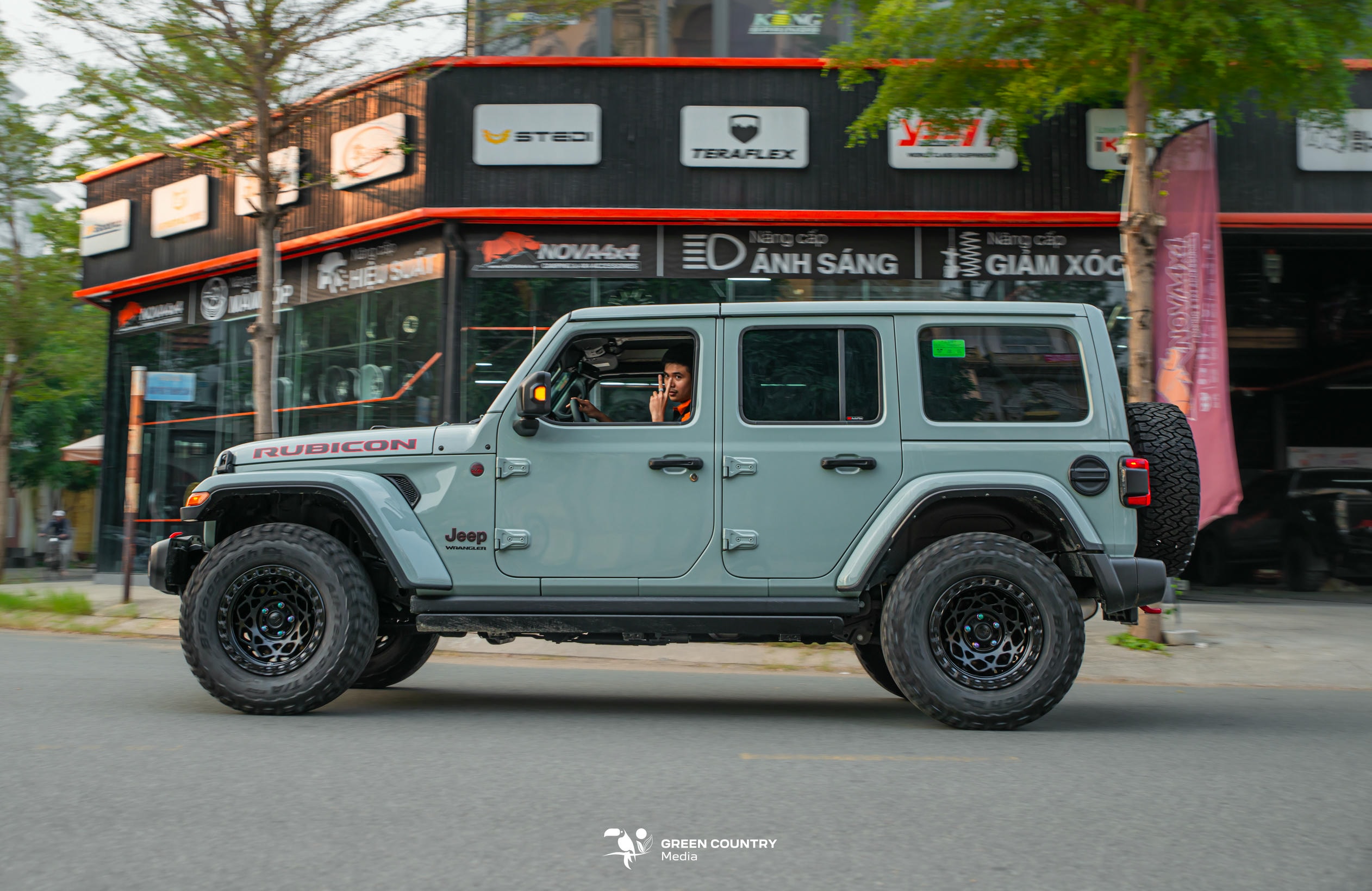 Vì sao mâm Jeep độ Fuel UNIT D786 được giới chơi Jeep quan tâm Vì sao mâm Jeep độ Fuel UNIT D786 được giới chơi Jeep quan tâm