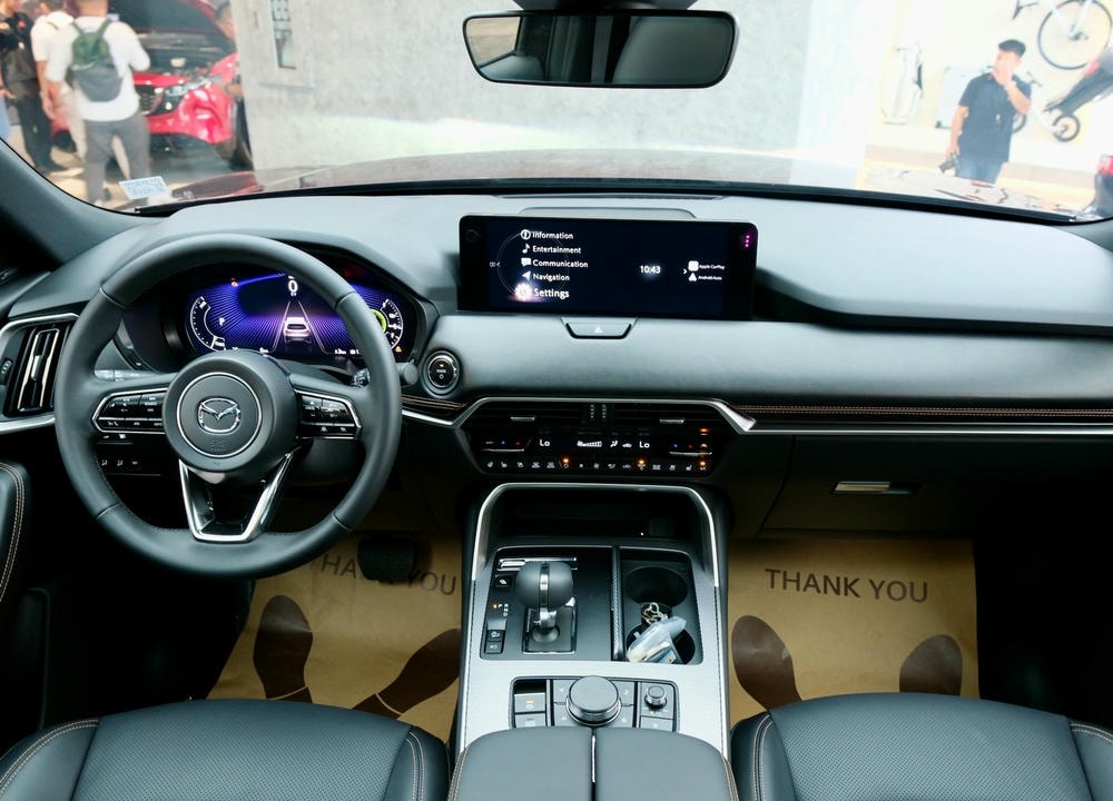 Mazda CX-90: Đẳng cấp SUV nhập Nhật chính thức lộ diện tại Việt Nam ( Ảnh: Hồ Tân)