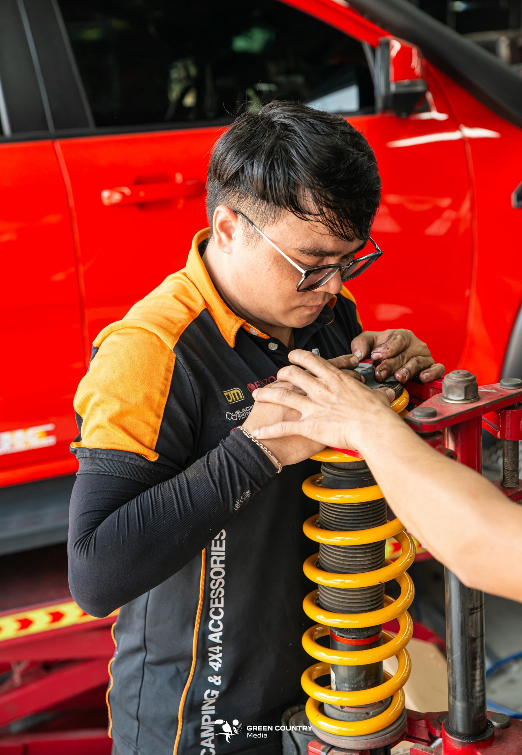 Lò xo King Springs – giải pháp tối ưu cho lò xo Raptor Lò xo King Springs – giải pháp tối ưu cho lò xo Raptor