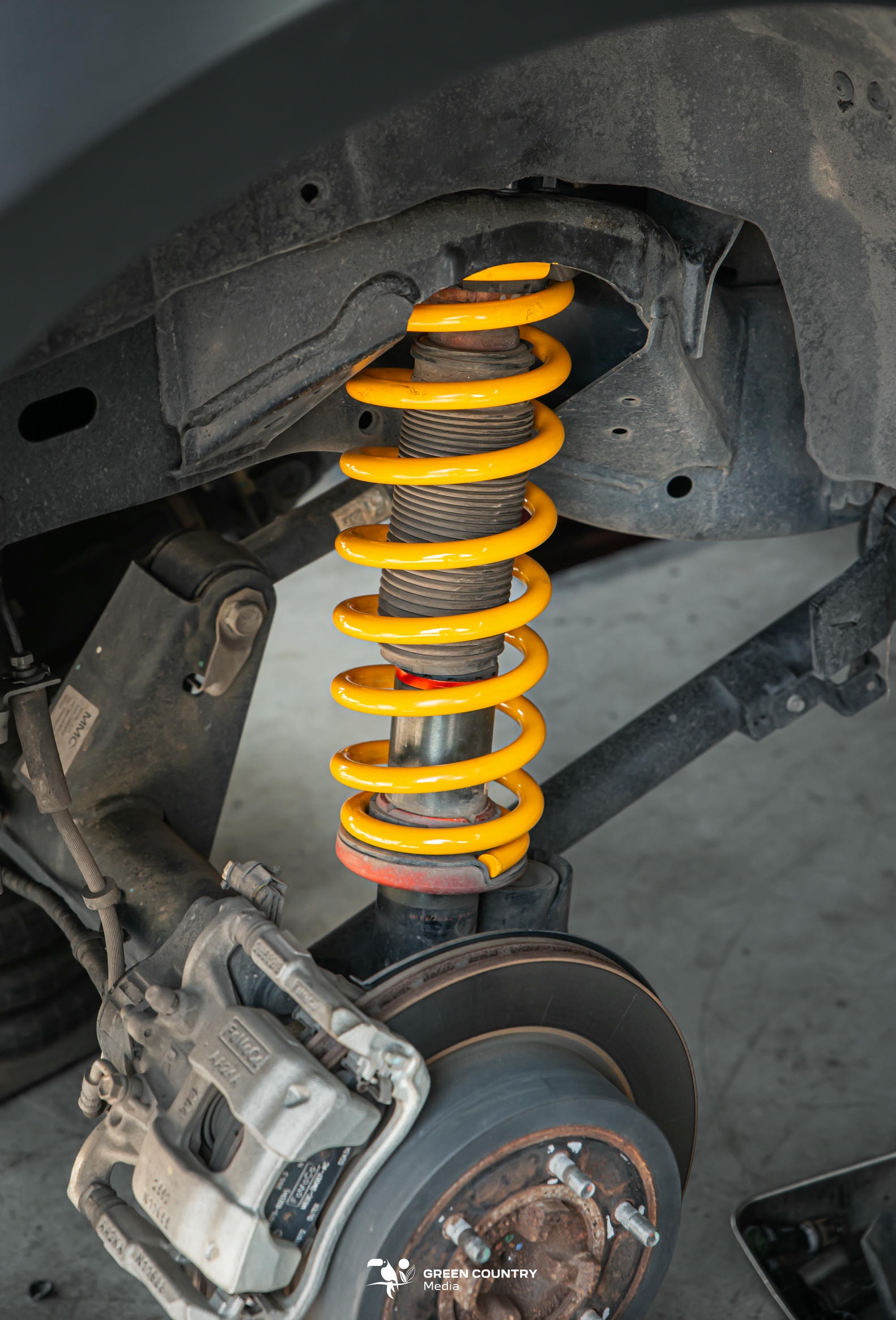 Lò xo King Springs – giải pháp tối ưu cho lò xo Raptor Lò xo King Springs – giải pháp tối ưu cho lò xo Raptor