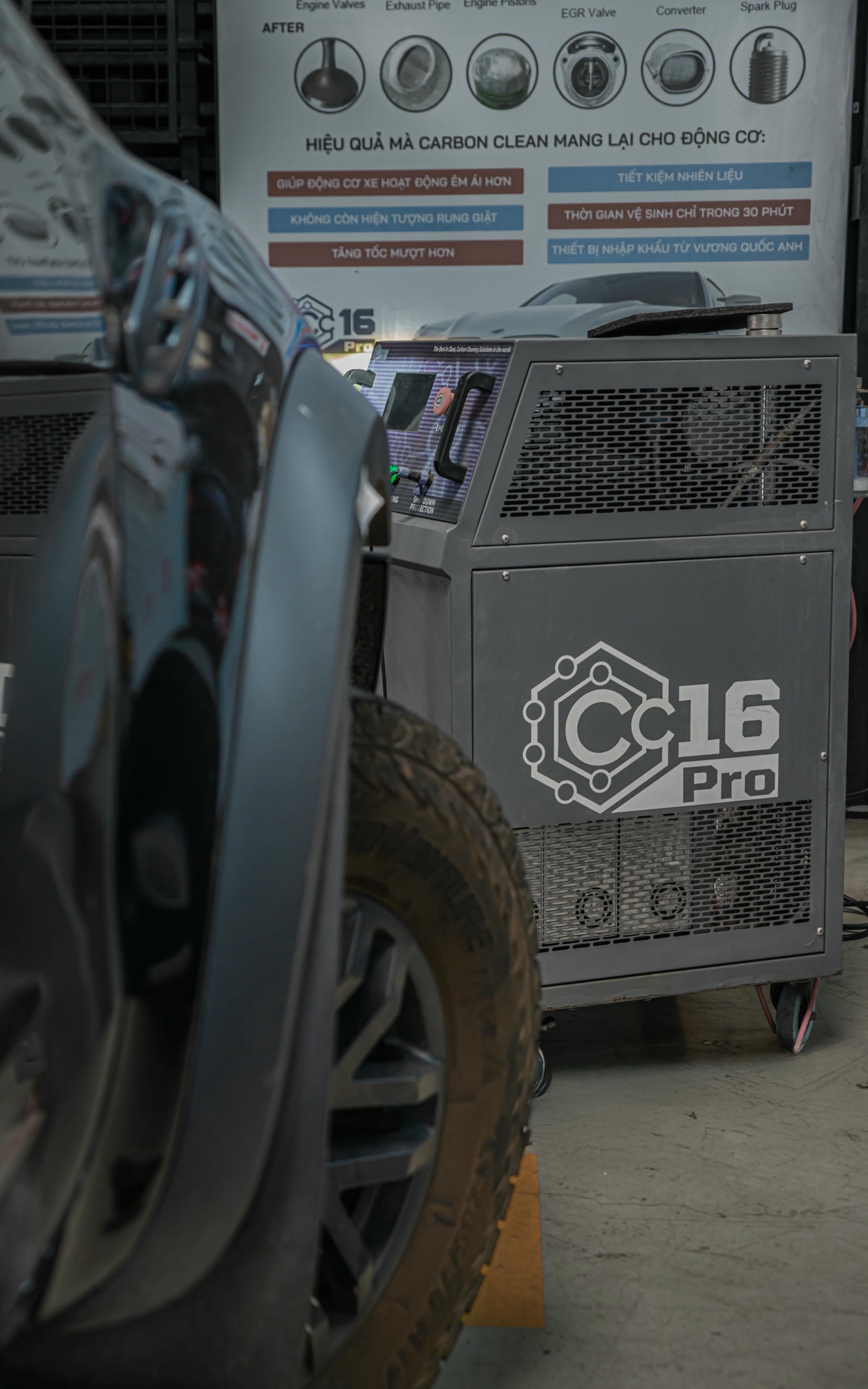 Vệ sinh muội than buồng đốt Carbon Clean CC-16 Pro