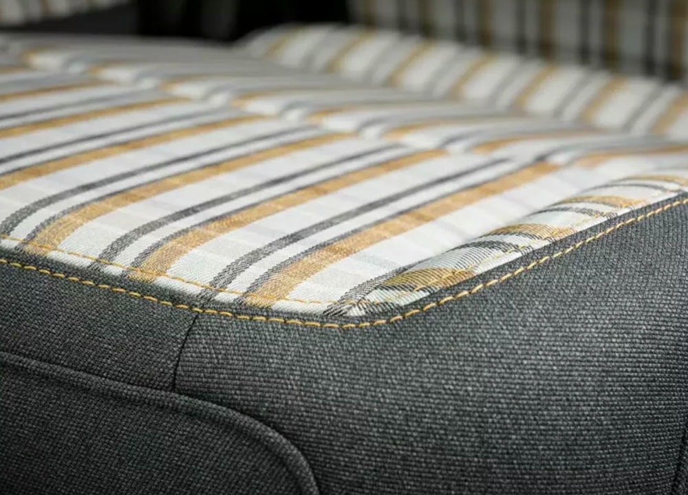 Thiết kế, trang bị và trải nghiệm lái mang ADN Jeep