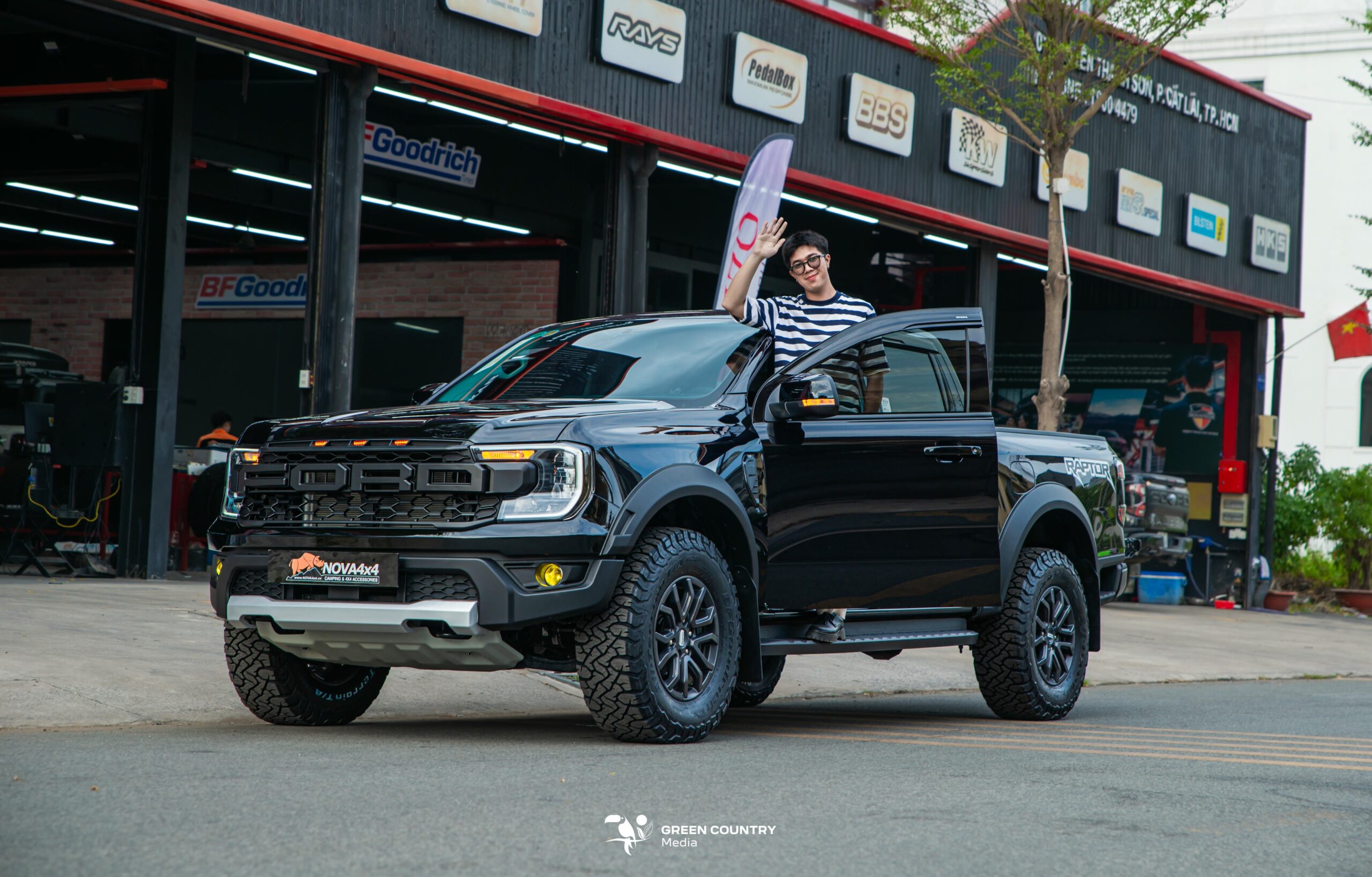 Các hạng mục chính khi lên form Raptor cho Ford Ranger XLS