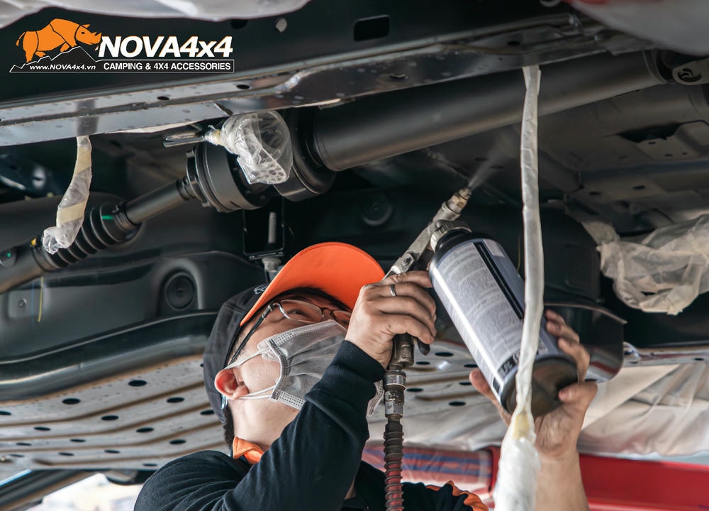 Đỡ tốn tiền triệu sửa chữa, khi anh em đã biết đến sơn phủ gầm