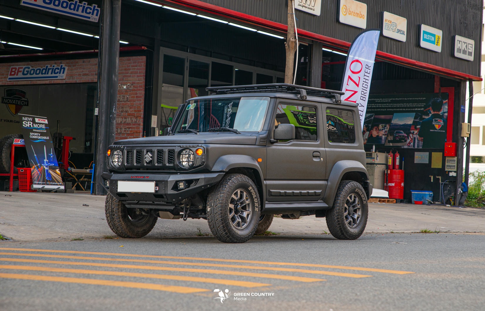 Lợi ích đột phá khi sơn chống trầy Suzuki Jimny Lợi ích đột phá khi sơn chống trầy Suzuki Jimny