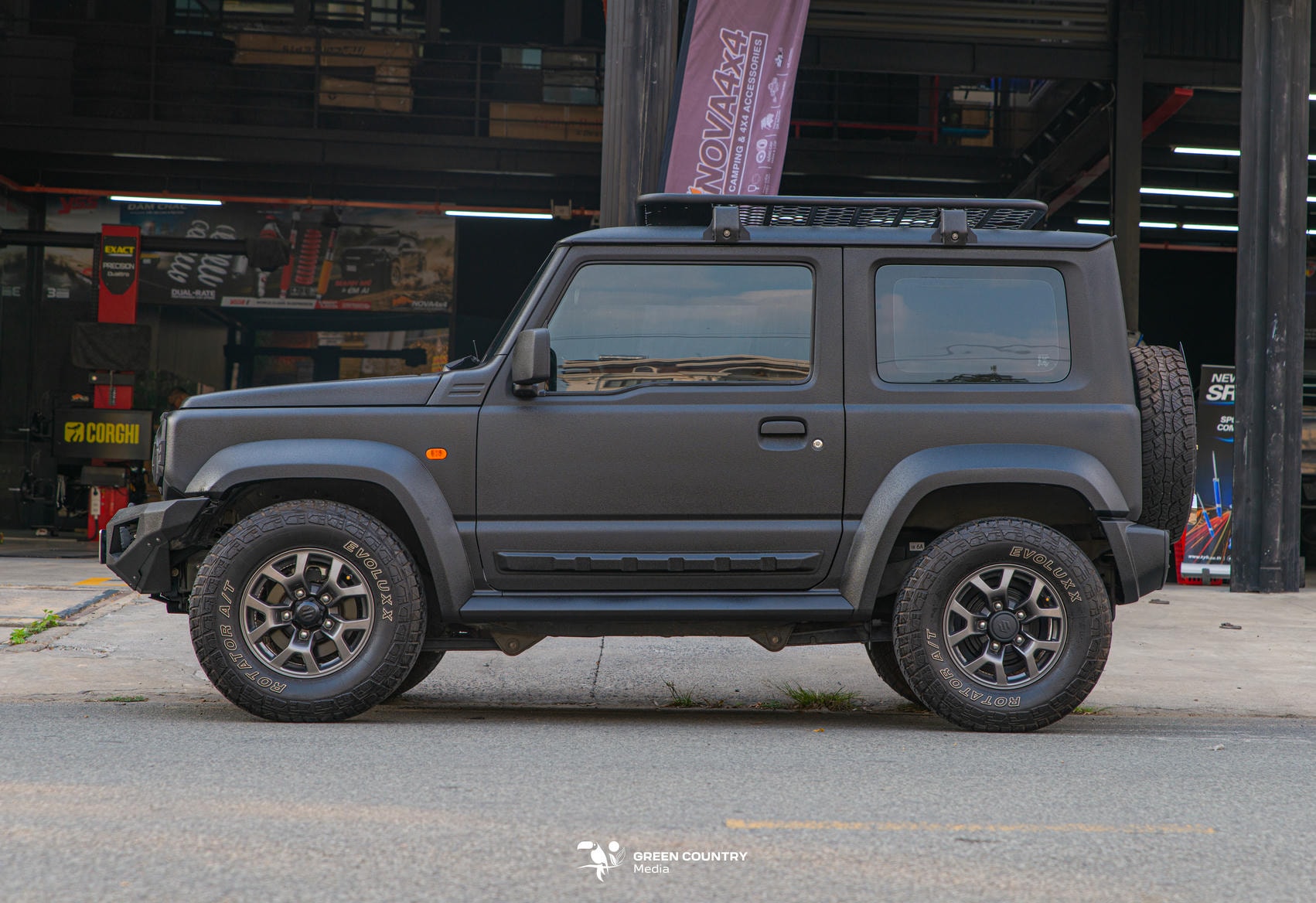 Lợi ích đột phá khi sơn chống trầy Suzuki Jimny Lợi ích đột phá khi sơn chống trầy Suzuki Jimny