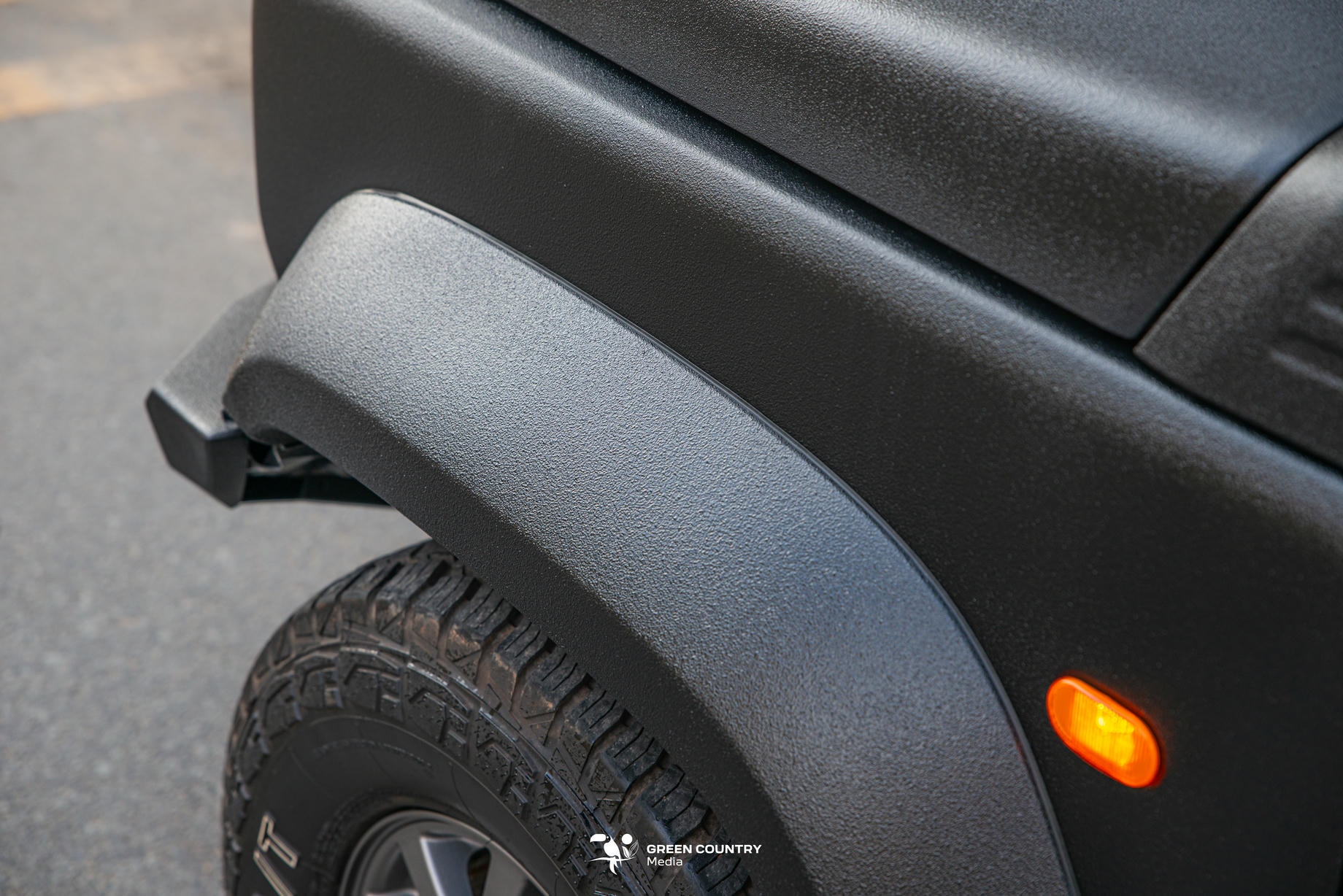 Lợi ích đột phá khi sơn chống trầy Upol Raptor