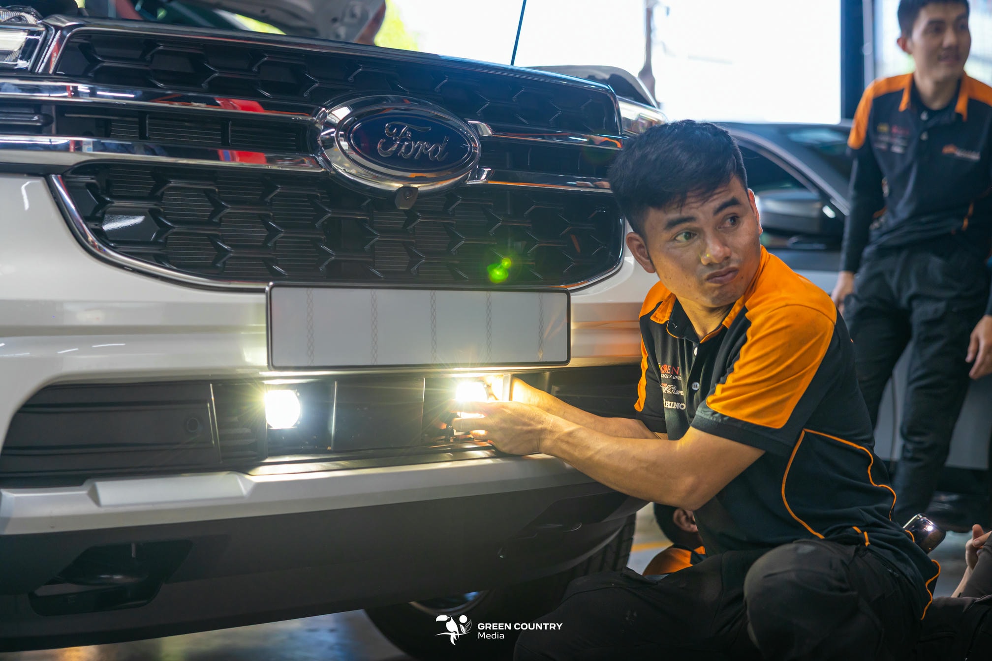 Đèn độ Everest Kenzo CX80