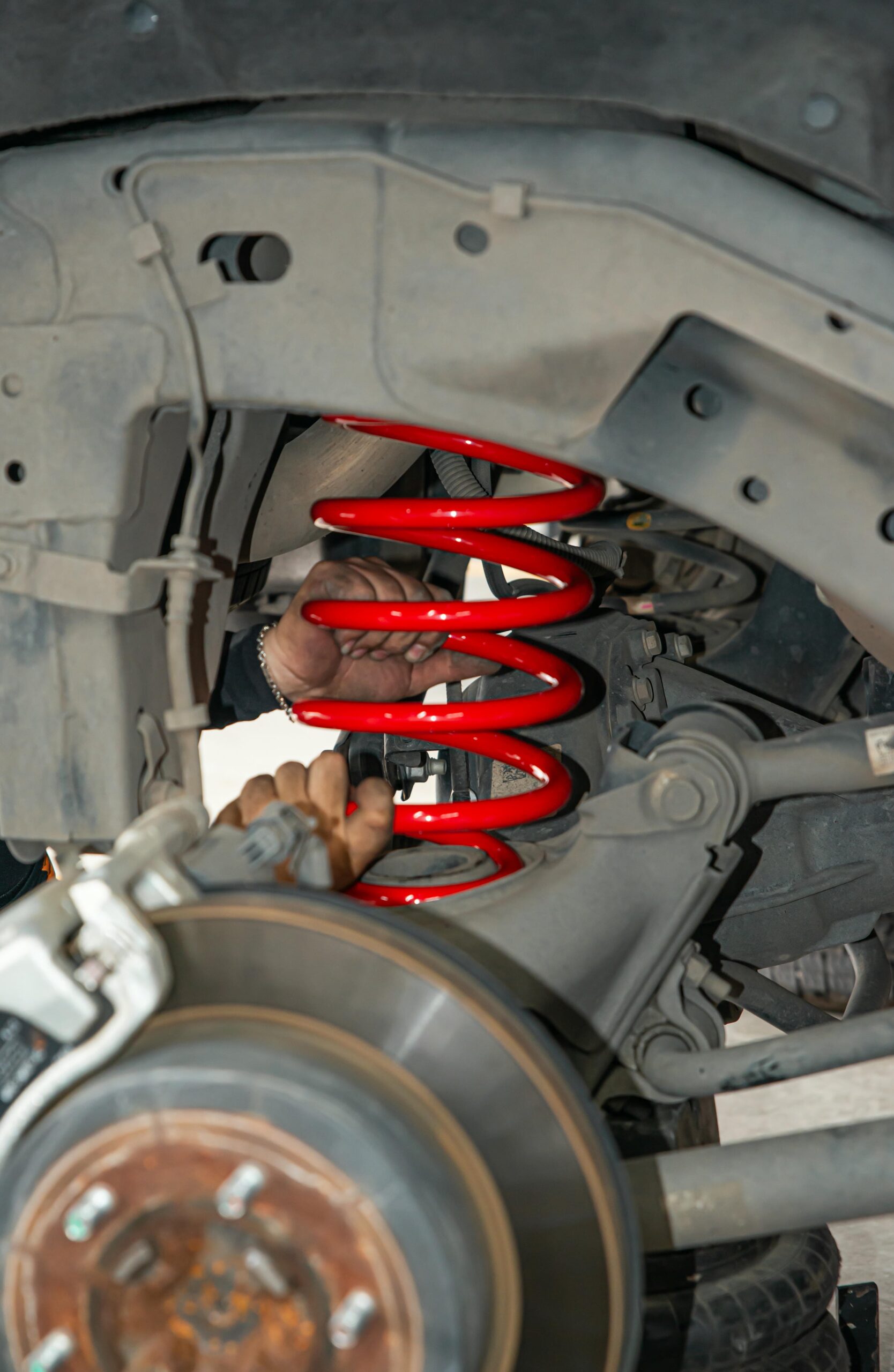 Giảm xóc YSS Z-Series: Công nghệ hàng không cho Ford Everest