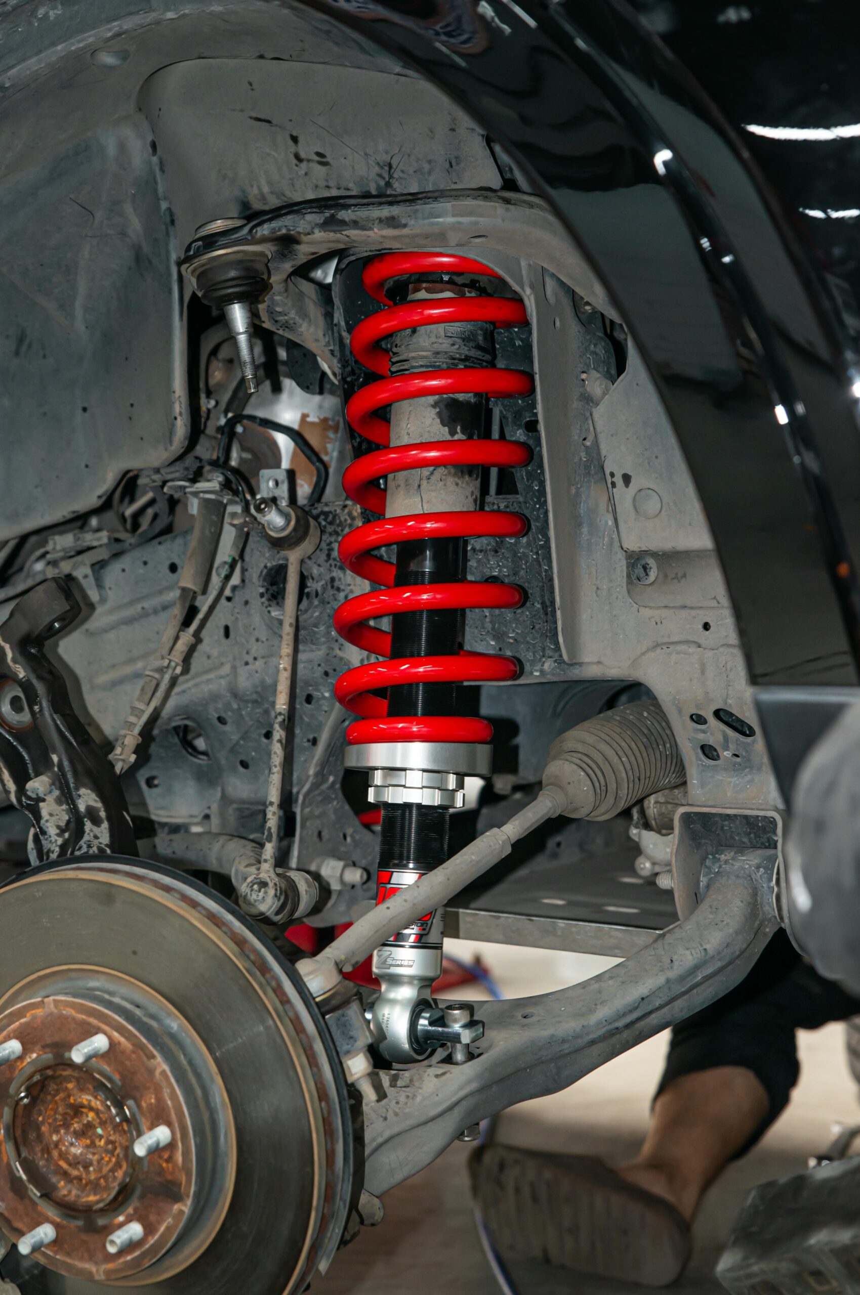 Giảm xóc YSS Z-Series: Công nghệ hàng không cho Ford Everest