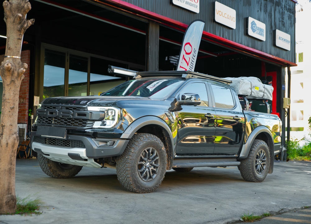 Lều nóc Raptor: Đánh thức bản năng tự do, tận hưởng khách sạn ngàn sao trên đỉnh Ford Ranger Raptor