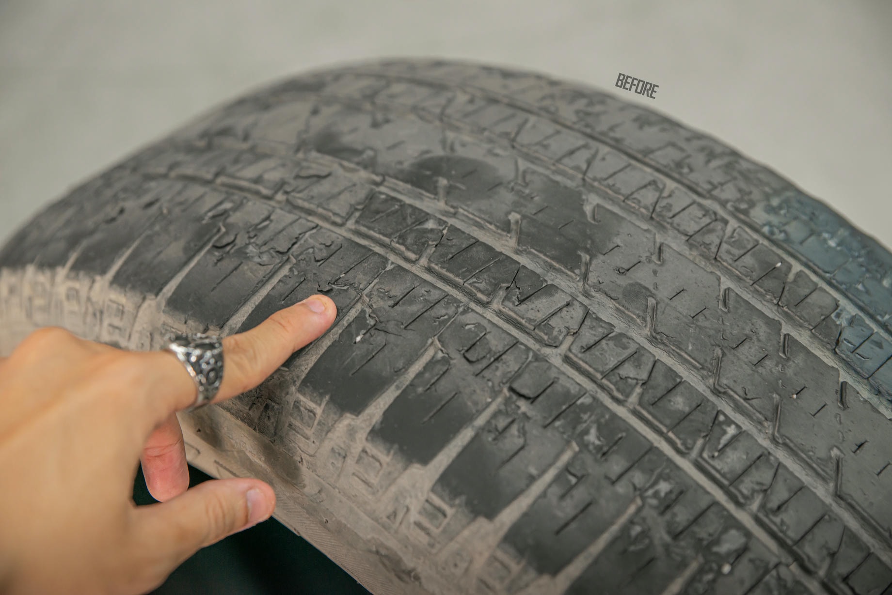 Thông số lốp nguyên bản Toyota Tundra và bài toán nâng cấp